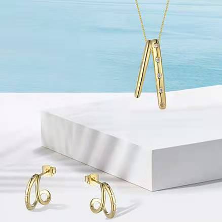 �ڲ�����Ϸ������(�й�)רҵ����,����Ϊ��