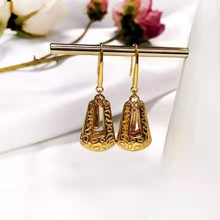 �ڲ�����Ϸ������(�й�)רҵ����,����Ϊ��