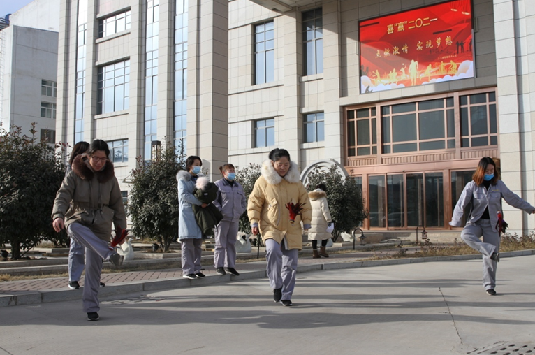 �ڲ�����Ϸ������(�й�)רҵ����,����Ϊ��