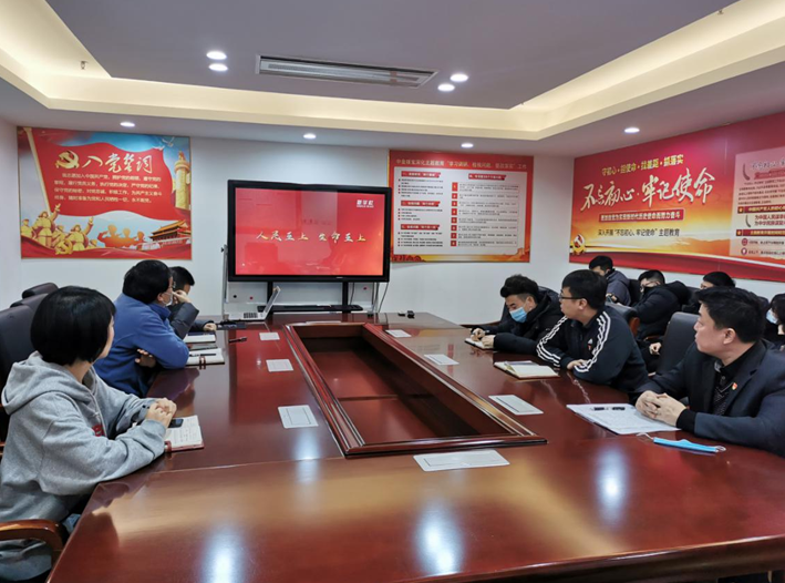 �ڲ�����Ϸ������(�й�)רҵ����,����Ϊ��