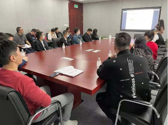 �ڲ�����Ϸ������(�й�)רҵ����,����Ϊ��