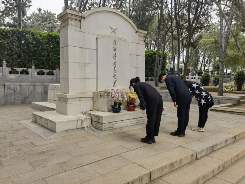 96cd4514e7ec47fc8c31e05bc7390d6f 说明: C:\Users\yjy\Desktop\640.webp (3).jpg