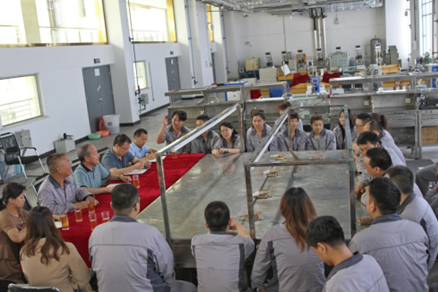 �ڲ�����Ϸ������(�й�)רҵ����,����Ϊ��