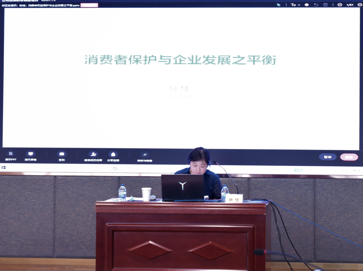 �ڲ�����Ϸ������(�й�)רҵ����,����Ϊ��