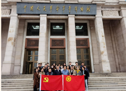 �ڲ�����Ϸ������(�й�)רҵ����,����Ϊ��