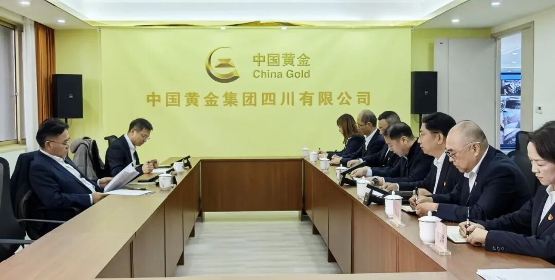 8b16a7e633be43cea7a7c2194af42540